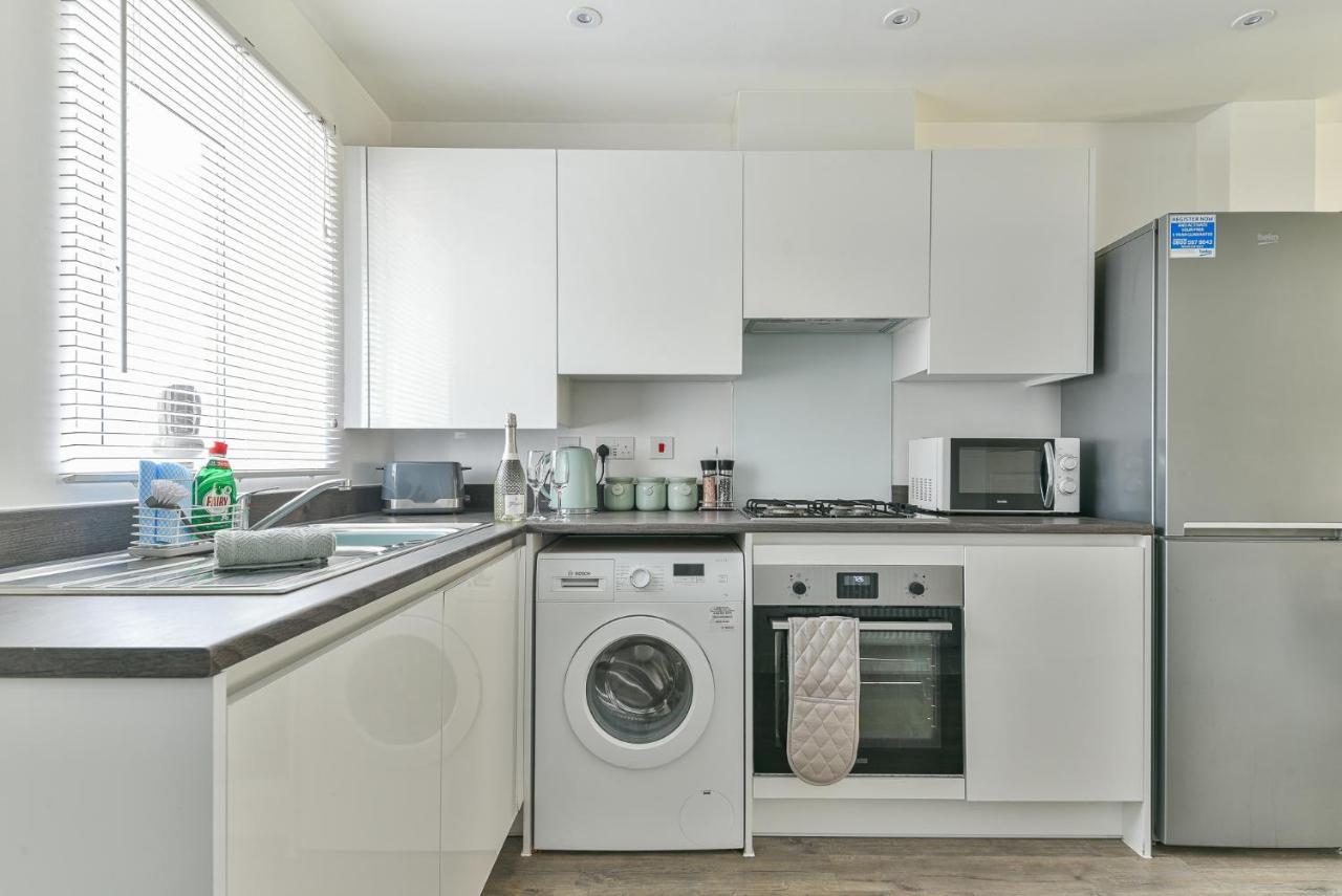 Beautiful New House In Derby For Up To 5 Guests, Suitable For Families Contractors Nhs Staff Etc 외부 사진