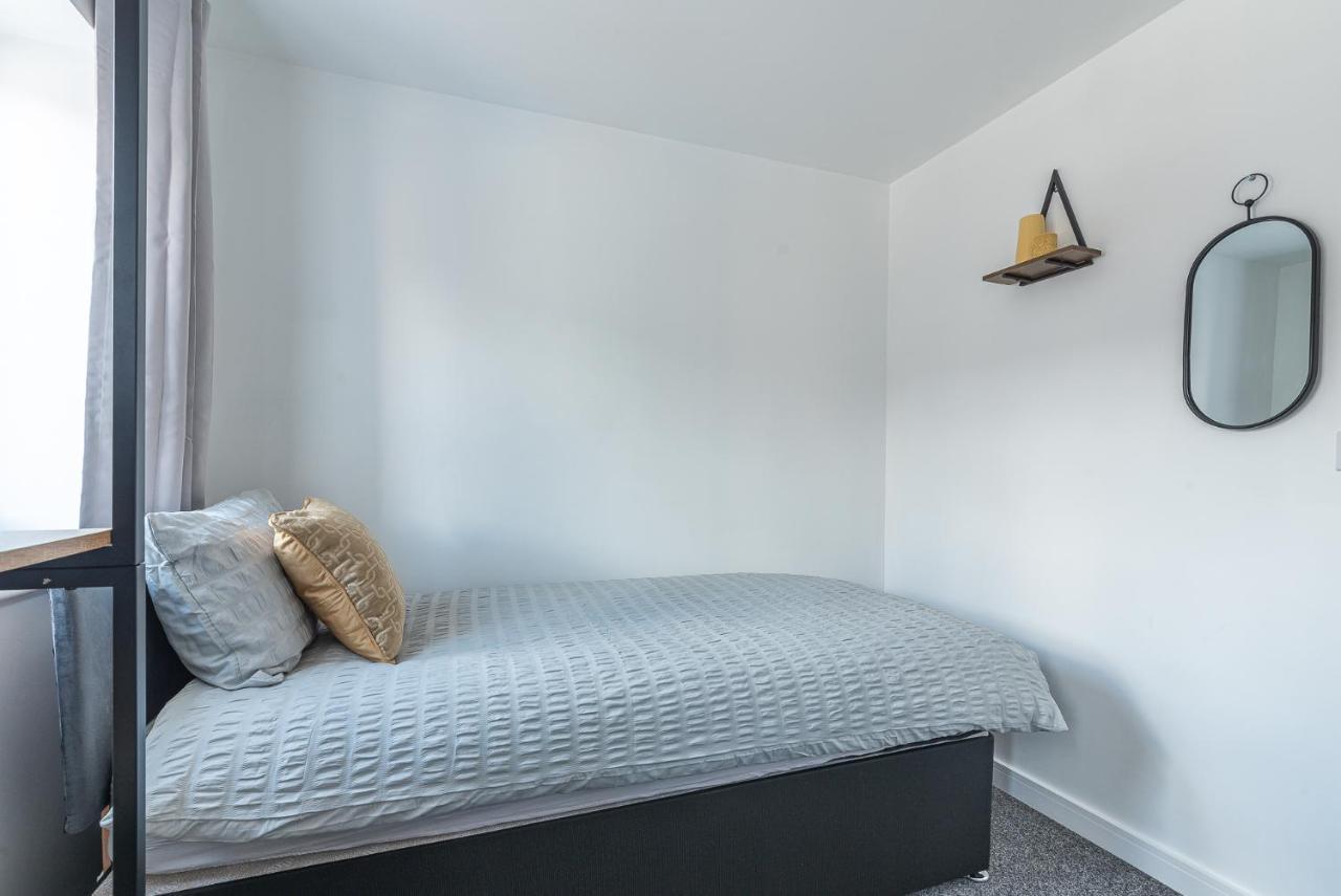 Beautiful New House In Derby For Up To 5 Guests, Suitable For Families Contractors Nhs Staff Etc 외부 사진